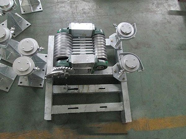 全自動(dòng)清糞機(jī)